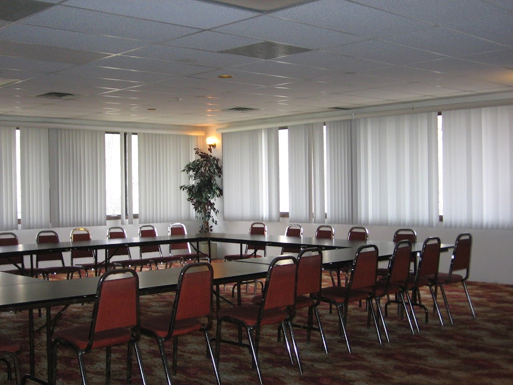 Ashcroft River Inn and Pub | 50 1 St, Ashcroft, BC V0K 1A0, Canada | Phone: (250) 453-9124