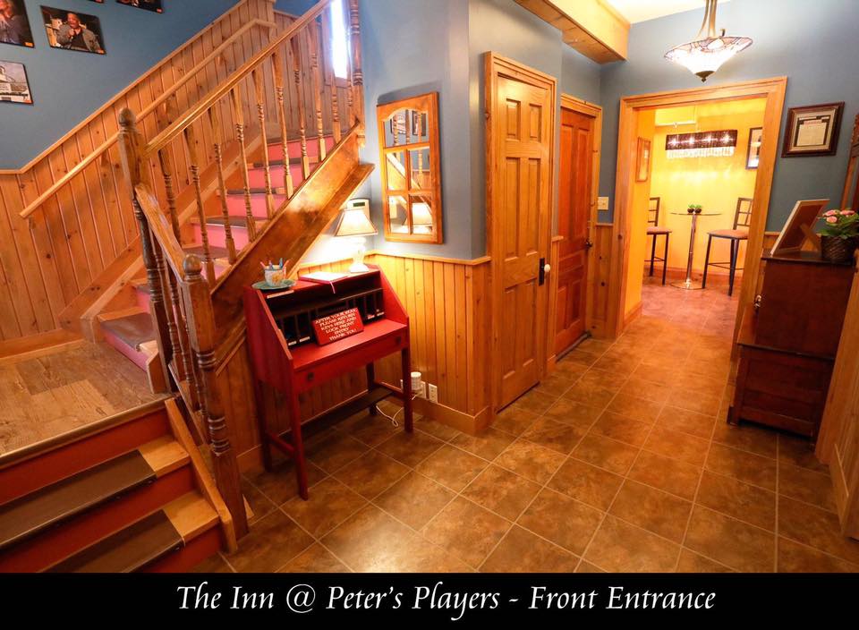 The Inn at Peters Players | 830 Muskoka Rd S, Gravenhurst, ON P1P 1K3, Canada | Phone: (705) 687-2117