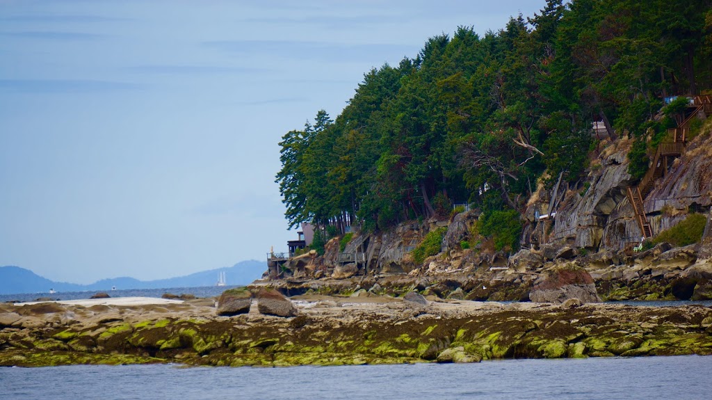 Gabriola Island Chamber of Commerce - Visitor Info Centre | 480 N Rd #6, Gabriola, BC V0R 1X0, Canada | Phone: (250) 247-9332