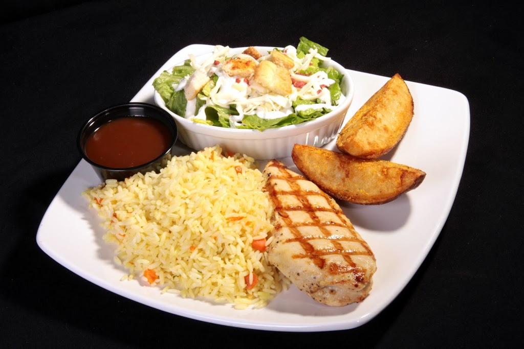 Restaurant Le Moulin Windsor | 45 Rue Principale S, Windsor, QC J1S 2B4, Canada | Phone: (819) 845-3290