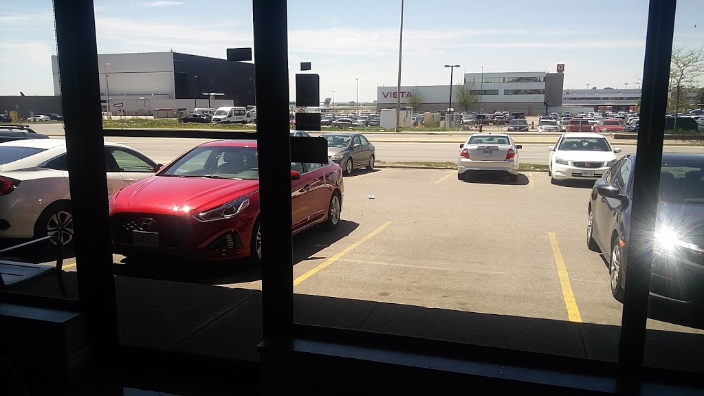 E-Z car rental | 6465 Airport Rd, Mississauga, ON L4V 1E4, Canada | Phone: (905) 672-9600