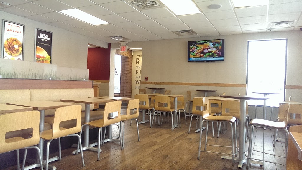 Wendys | 187 Waterfront Plaza, Newport, VT 05855, USA | Phone: (802) 334-5717