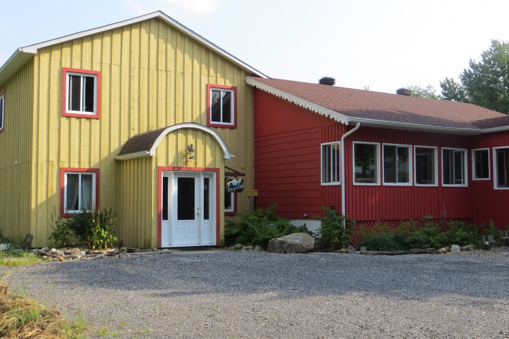 Centre De Yoga Terre Et Ciel | 98 3e Avenue Ouest, Saint-Paul, QC J0K 3E0, Canada | Phone: (450) 754-3670