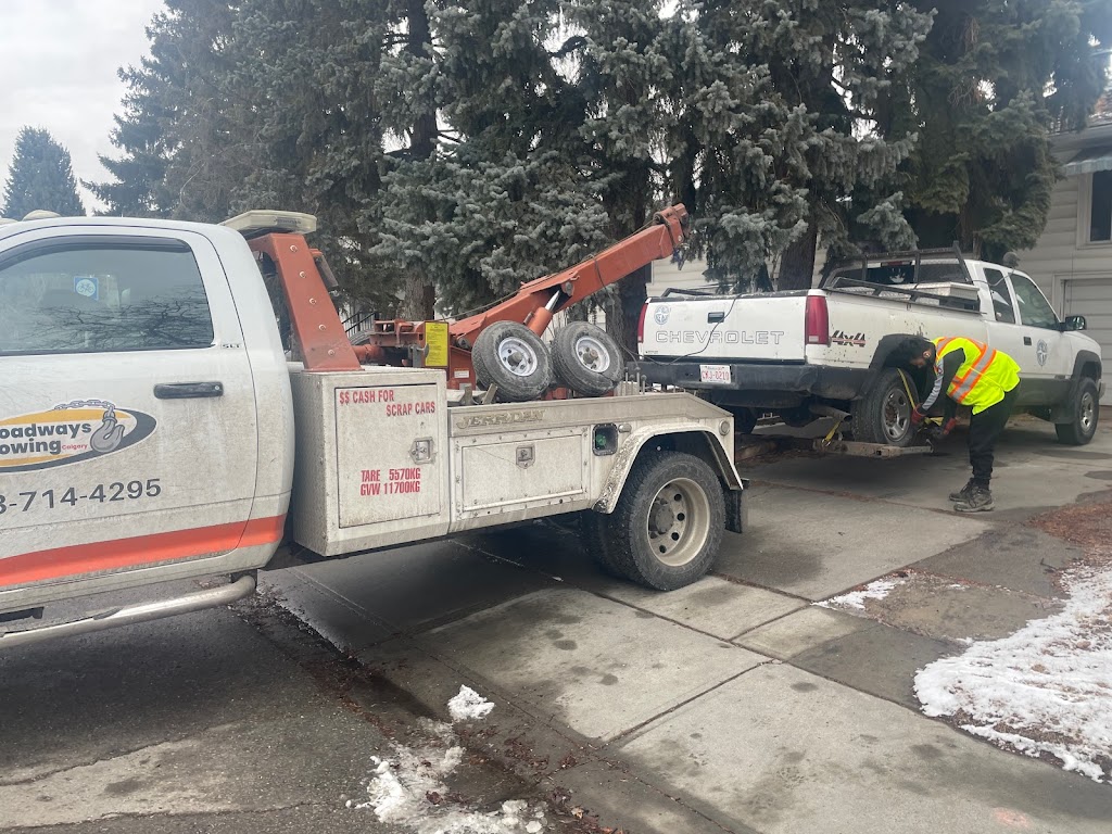 ROADWAYS TOWING CALGARY | 48 Whiteridge Pl NE, Calgary, AB T1Y 2Y6, Canada | Phone: (403) 714-4295