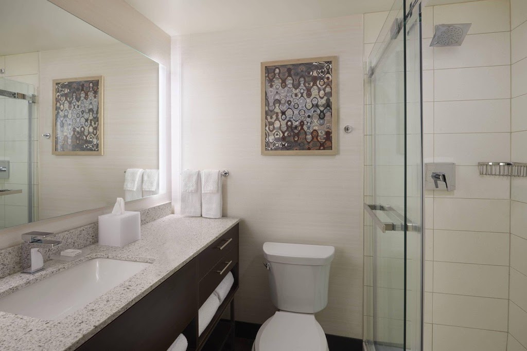 TownePlace Suites by Marriott Oshawa | 1011 Bloor St E, Oshawa, ON L1H 7K6, Canada | Phone: (905) 215-1093