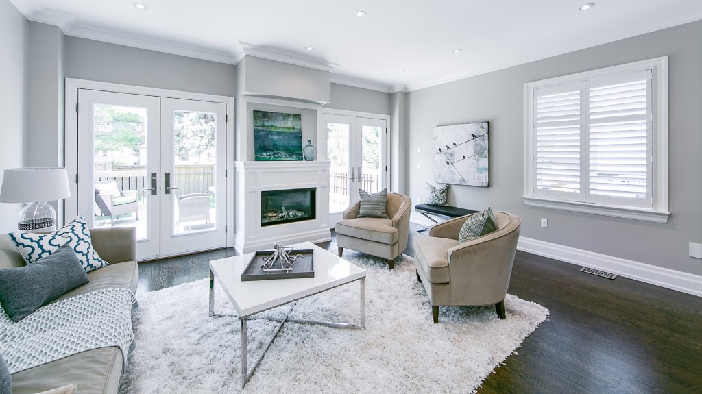 Wright Sisters | 2318 Queen St E, Toronto, ON M4E 1G8, Canada | Phone: (416) 694-2499