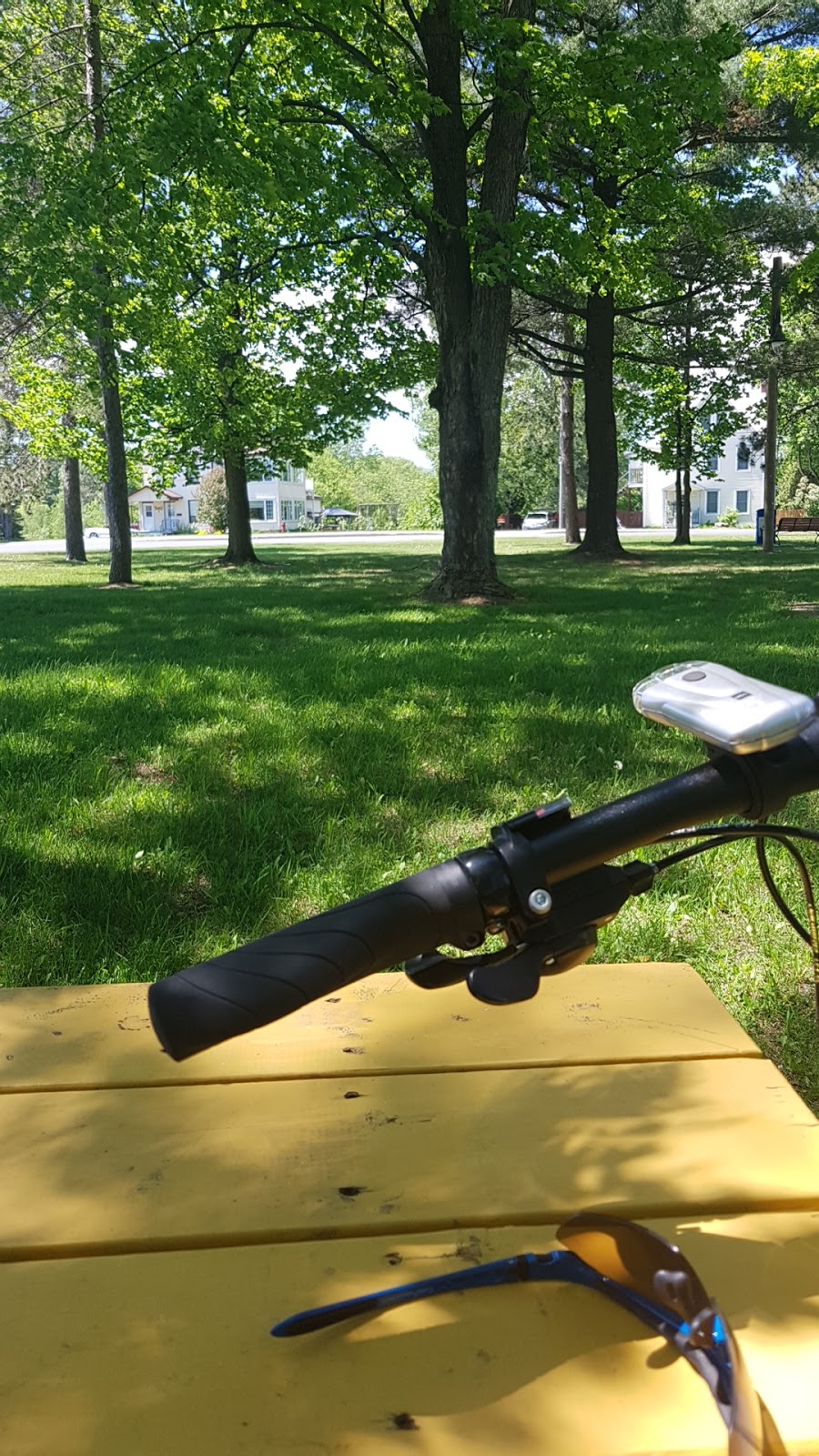 Foster Square Park | 4192 Rue Foster, Waterloo, QC J0E 2N0, Canada | Phone: (450) 775-2062