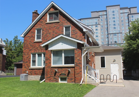 KINGSTREETPROPERTIES | 311 A Bluevale St N STE 101, Waterloo, ON N2J 4H6, Canada | Phone: (519) 746-3459