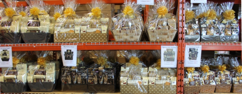 SAKSCO Gourmet Basket Supplies | 4-6221 Kennedy Rd, Mississauga, ON L5T 2S8, Canada | Phone: (905) 795-9400