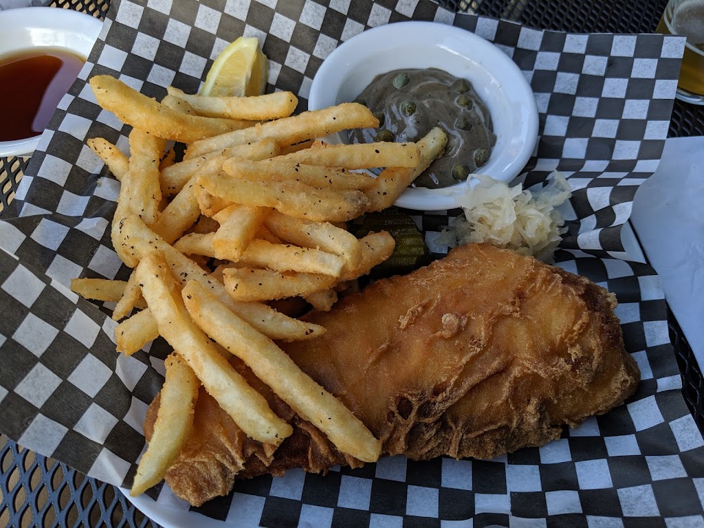 Mimis Pub | 11403 40 Ave NW, Edmonton, AB T6J 0R4, Canada | Phone: (587) 490-8952