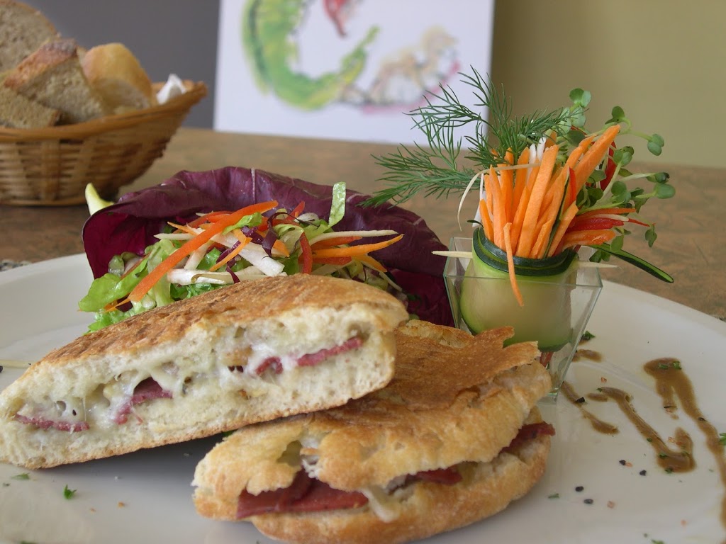 Boulangerie Owls Bread | 299 Rue Principale, Mansonville, QC J0E 1X0, Canada | Phone: (450) 292-3088