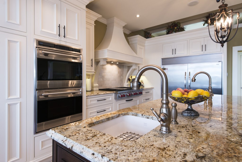 Coldwell Banker Global Luxury | 240 Renshaw Rd, Rothesay, NB E2H 2S3, Canada | Phone: (506) 650-8575