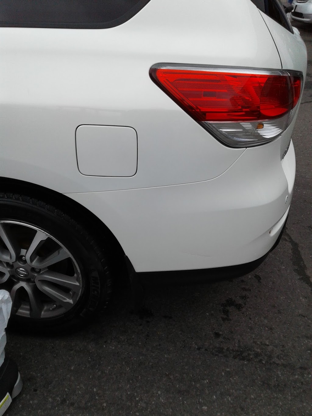 Tops Car Wash | 979 Richmond Rd, Ottawa, ON K2B 6R1, Canada | Phone: (613) 728-4232