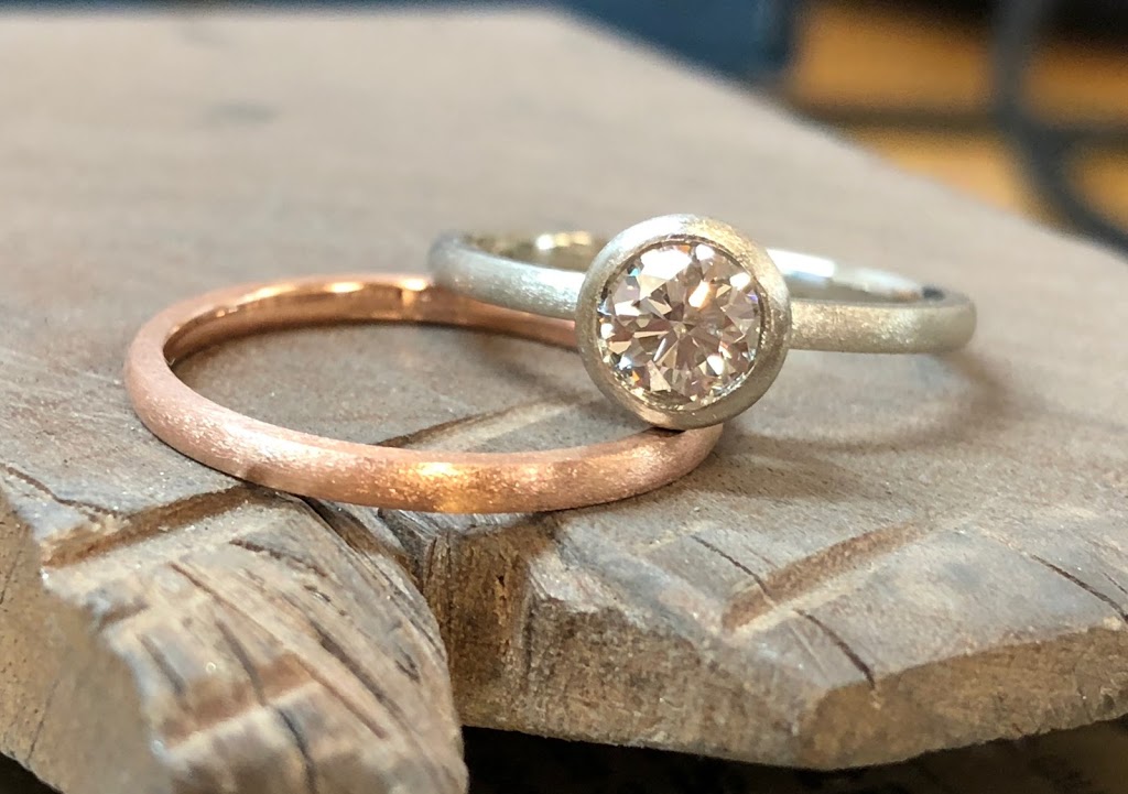 Lim Goldsmiths | 12941 97 St NW, Edmonton, AB T5E 4C2, Canada | Phone: (780) 476-8867