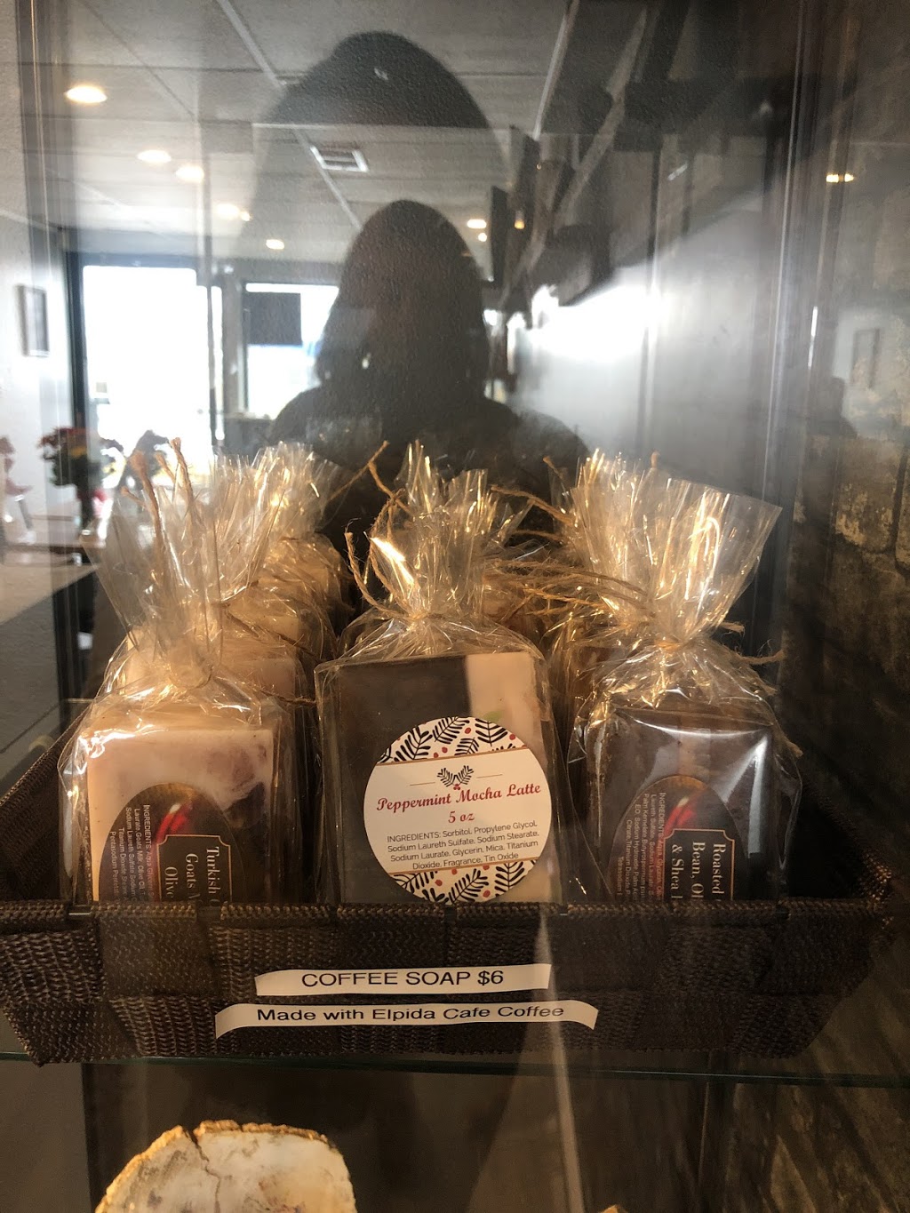 Elpida Café & Roastery | 196 Church St, Keswick, ON L4P 1J7, Canada | Phone: (905) 535-4673