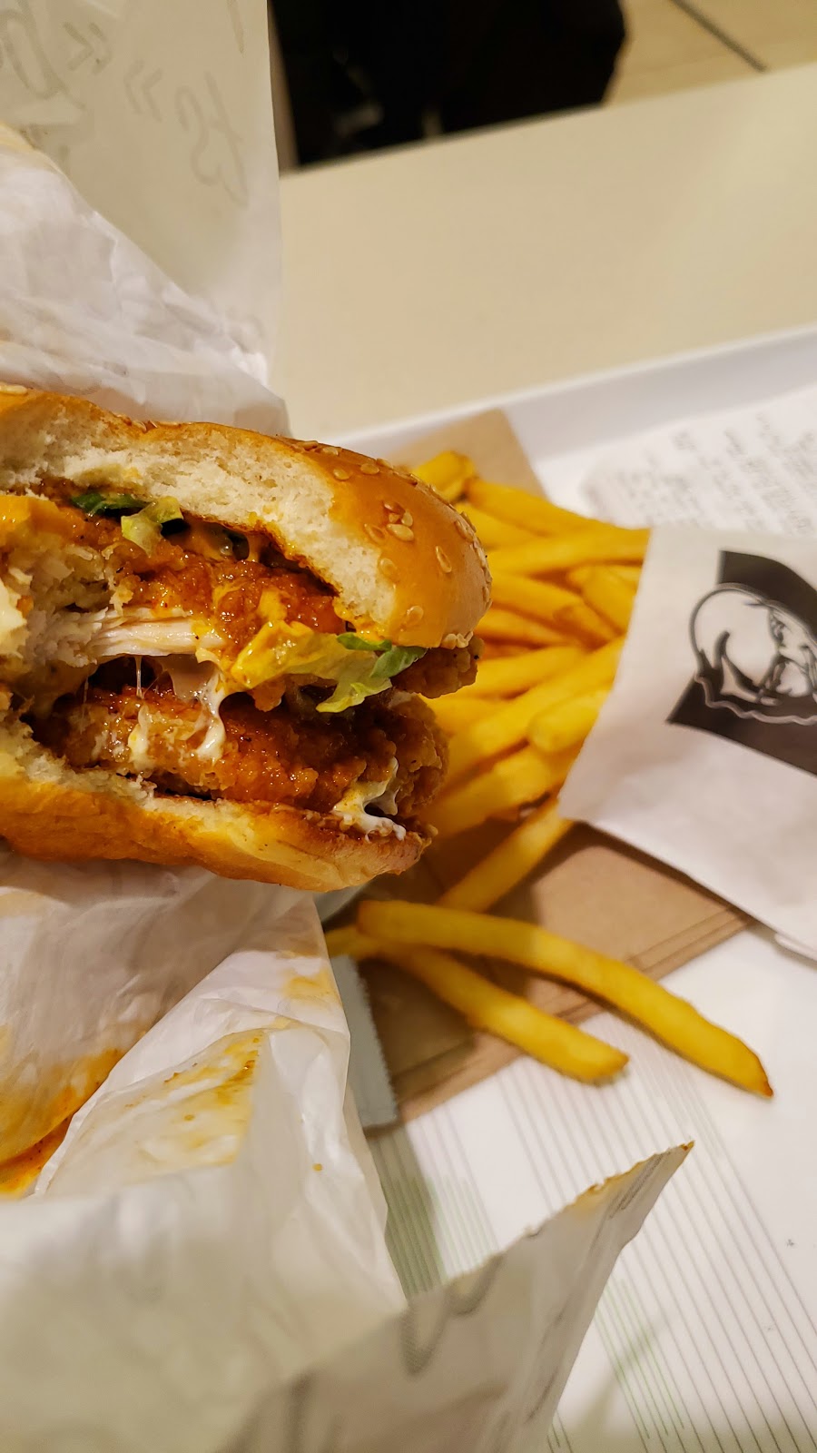 KFC | 1800 Sheppard Ave E, North York, ON M2J 5A7, Canada | Phone: (416) 498-4976