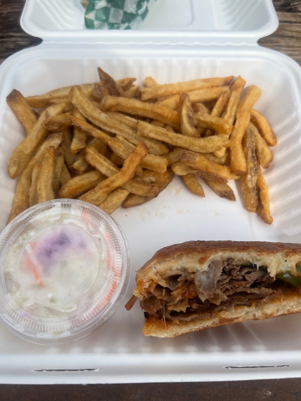 The Smokin Caboose Port Stanley | Joseph St, Port Stanley, ON N5L 1C4, Canada | Phone: (226) 238-0747