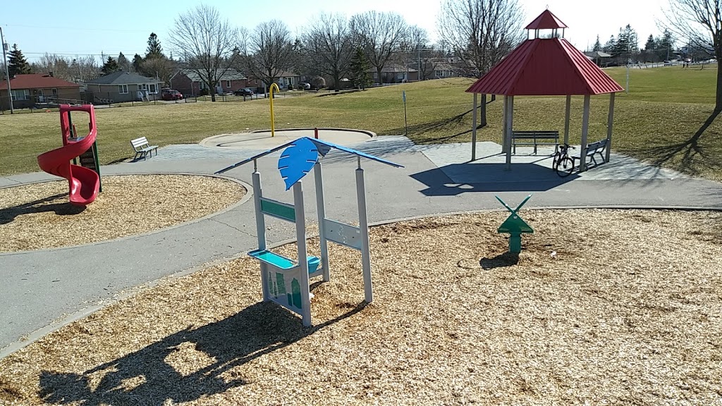 Lake Vista Park | 450 Emerald Ave, Oshawa, ON L1J 1K4, Canada | Phone: (905) 436-3311