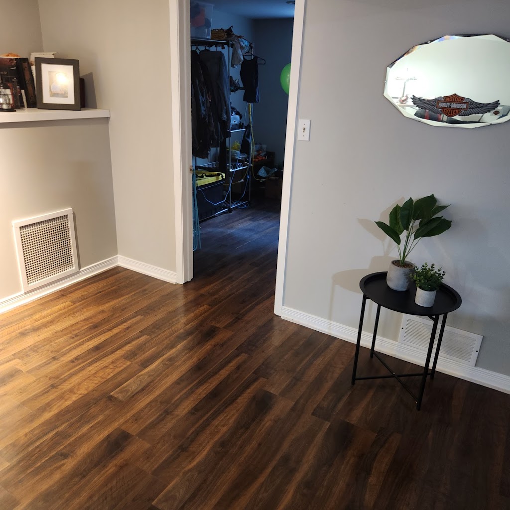 Picasso Paints | 28 George St W, Ottawa, ON K1S 3J1, Canada | Phone: (613) 704-5596