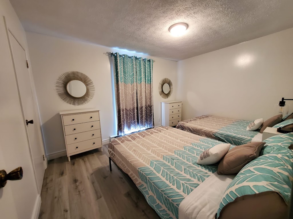 The Oasis A Piece of Paradise | 7 Kirkland Pl, Sauble Beach, ON N0H 2G0, Canada | Phone: (416) 317-7816