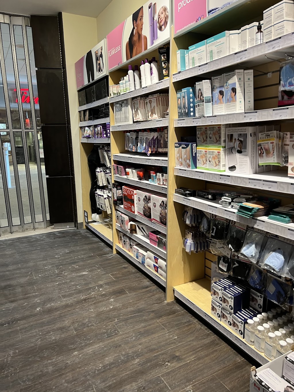 Showcase | 1485 Portage Ave, Winnipeg, MB R3G 0W4, Canada | Phone: (204) 774-3219