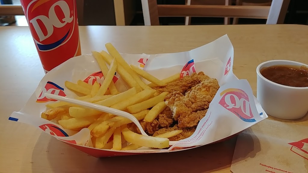 Dairy Queen Grill & Chill | 669 Sterling Lyon Pkwy, Winnipeg, MB R3P 1J9, Canada | Phone: (204) 474-2404