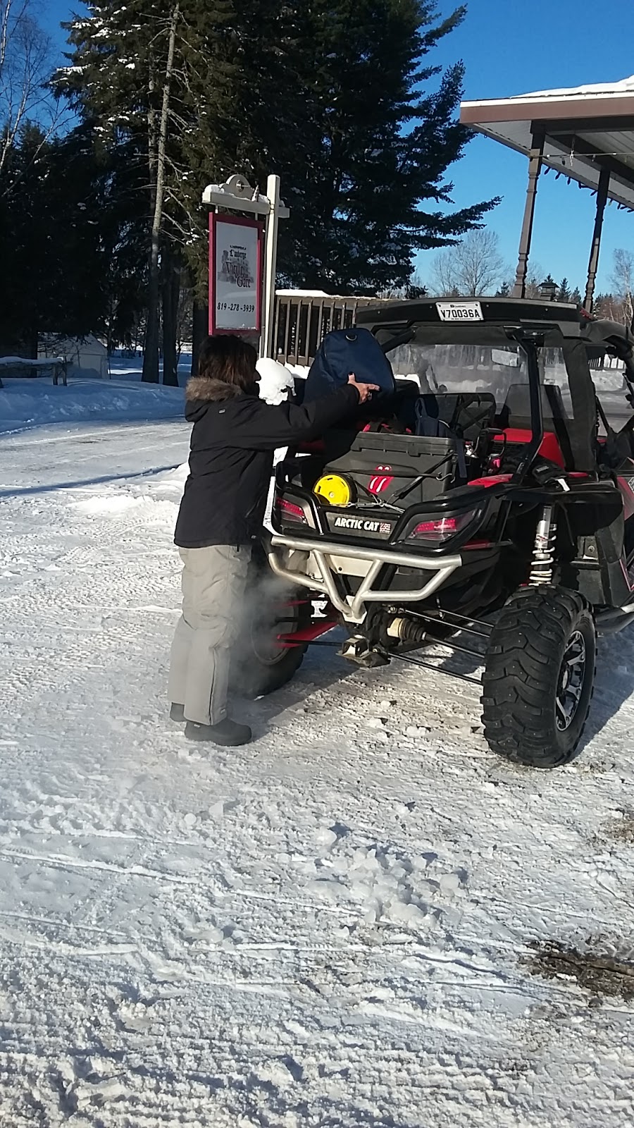 LAuberge de la Vieille Gare | 2169 Chemin du Tour du Lac, Nominingue, QC J0W 1R0, Canada | Phone: (819) 278-3939