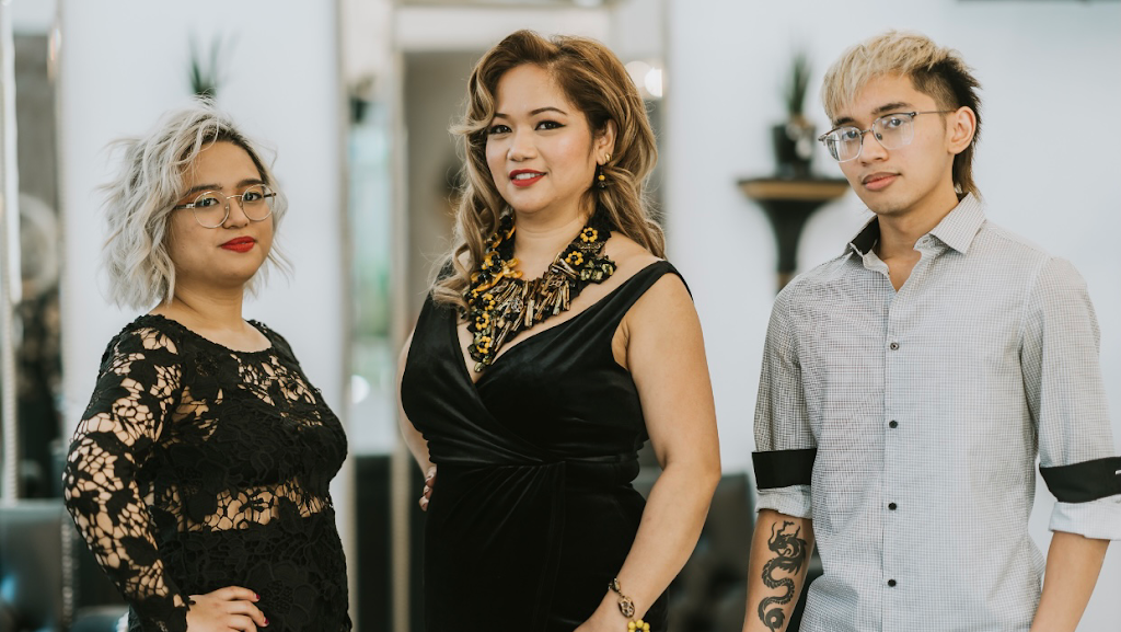 Donna DStylist Salon | 1551 Arlington St, Winnipeg, MB R2X 1V2, Canada | Phone: (204) 599-3161