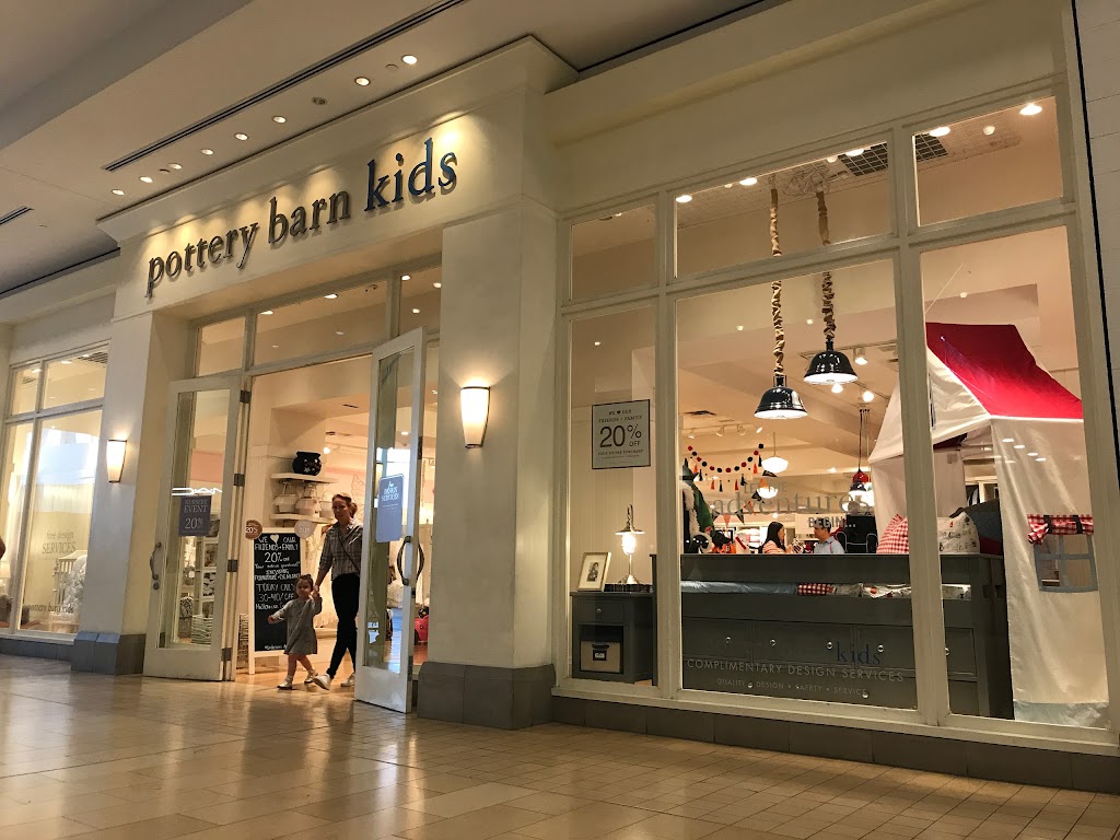 Pottery Barn Kids | 3401 Dufferin St, North York, ON M6A 2T9, Canada | Phone: (416) 785-7375