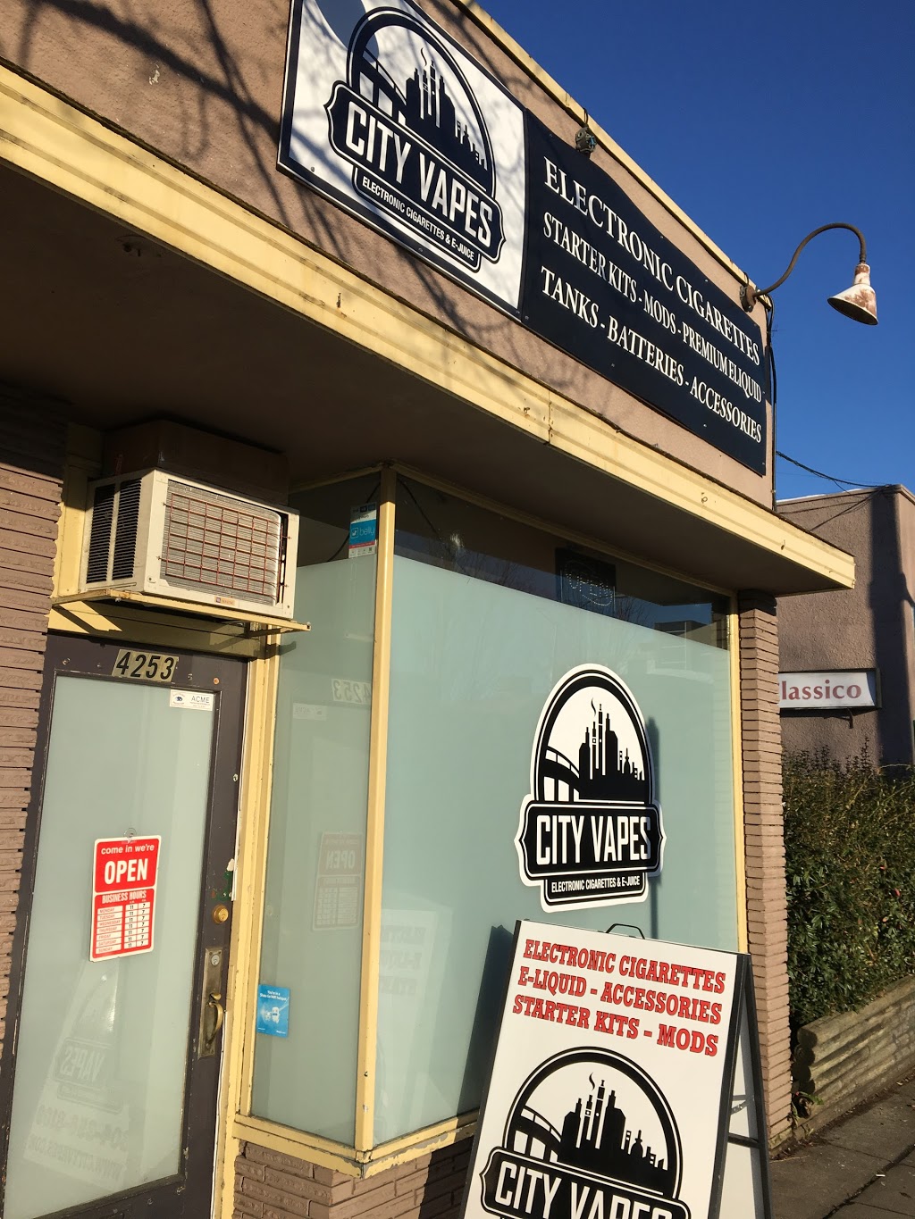 City Vapes | 4253 Hastings St, Burnaby, BC V5C 2J5, Canada | Phone: (604) 356-8109
