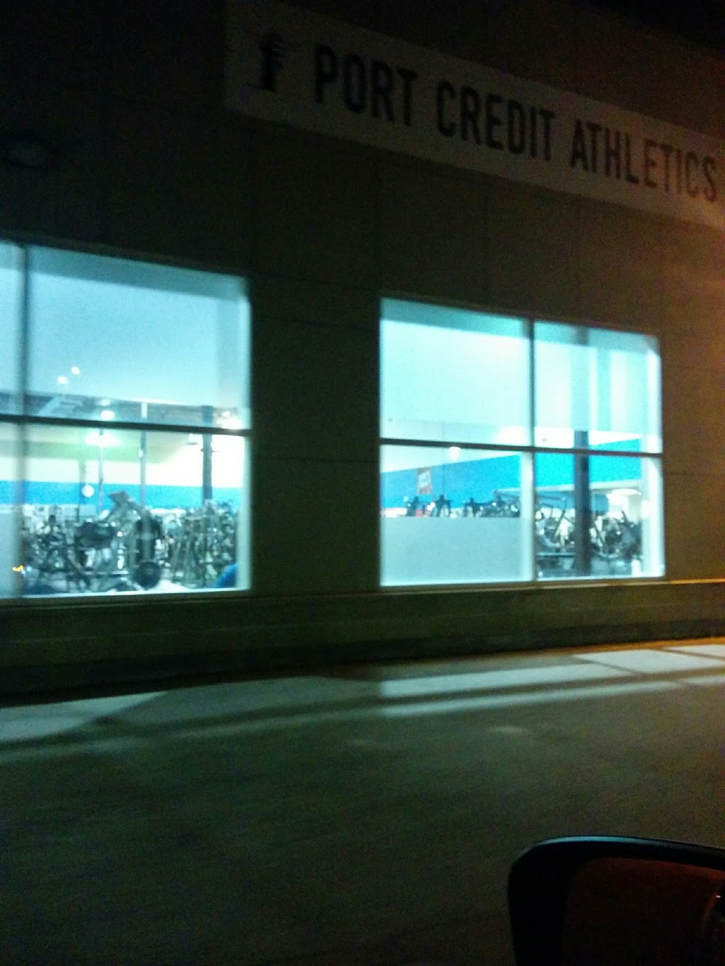Port Credit Athletics | B, 579 Lakeshore Rd E, Mississauga, ON L5G 1H9, Canada | Phone: (905) 271-9700