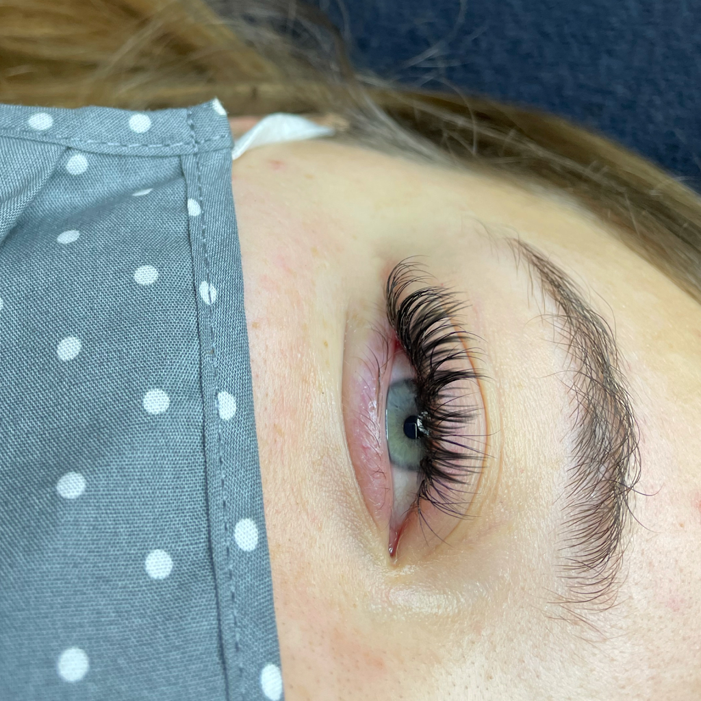Deasféin aesthetics | 206 5th Ave, Hanover, ON N4N 2C4, Canada | Phone: (519) 270-8218