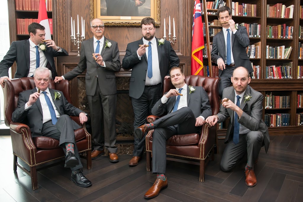 Peter Tucker Photography | 257 Pacific Ave, Toronto, ON M6P 2P7, Canada | Phone: (647) 830-2441