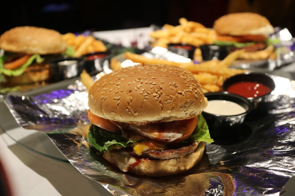 Habibi Lounge | 2921 Derry Rd E, Mississauga, ON L4T 1A6, Canada | Phone: (905) 956-6333