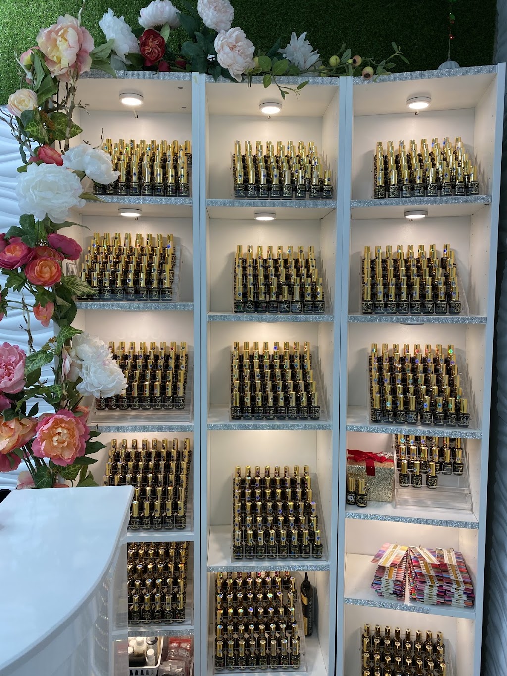 Peony Naturaspa Nails Salon | 5308 17 Ave SW Unit 5, Calgary, AB T3E 6S6, Canada | Phone: (403) 686-6288