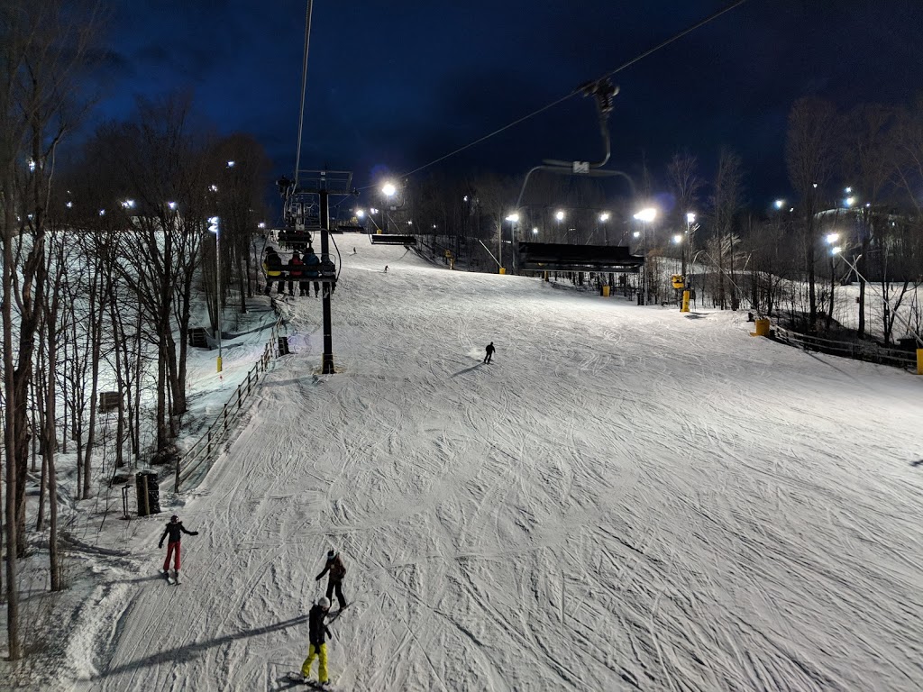 Mount St. Louis Moonstone | R.R.4, 24 Mt St Louis Rd W, Coldwater, ON L0K 1E0, Canada | Phone: (705) 835-2112