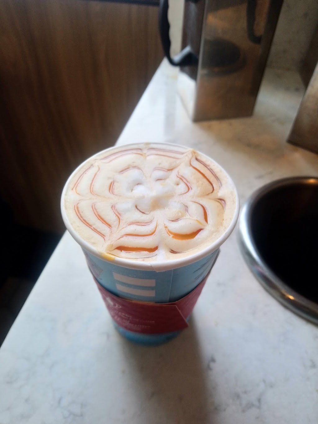 Second Cup Coffee Co. featuring Pinkberry Frozen Yogurt | 1703 Avenue Rd, North York, ON M5M 3Y3, Canada | Phone: (416) 787-2828