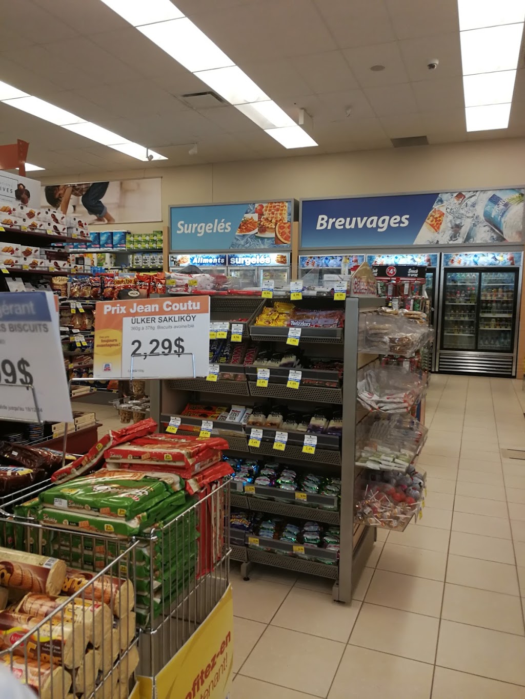 PJC Jean Coutu | 8440 Boulevard Lacordaire, Saint-Léonard, QC H1R 2A5, Canada | Phone: (514) 322-8160