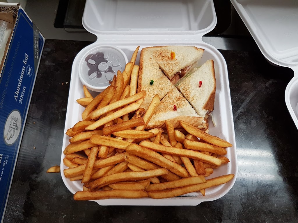 Milano Pizzeria | 5516 Osgoode Main St, Osgoode, ON K0A 2W0, Canada | Phone: (613) 826-3333