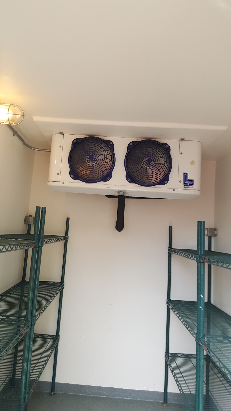 Antarctic Refrigeration and HVAC Services INC. | 8707 Dufferin St Unit 118, Thornhill, ON L4J 0A6, Canada | Phone: (647) 995-5574