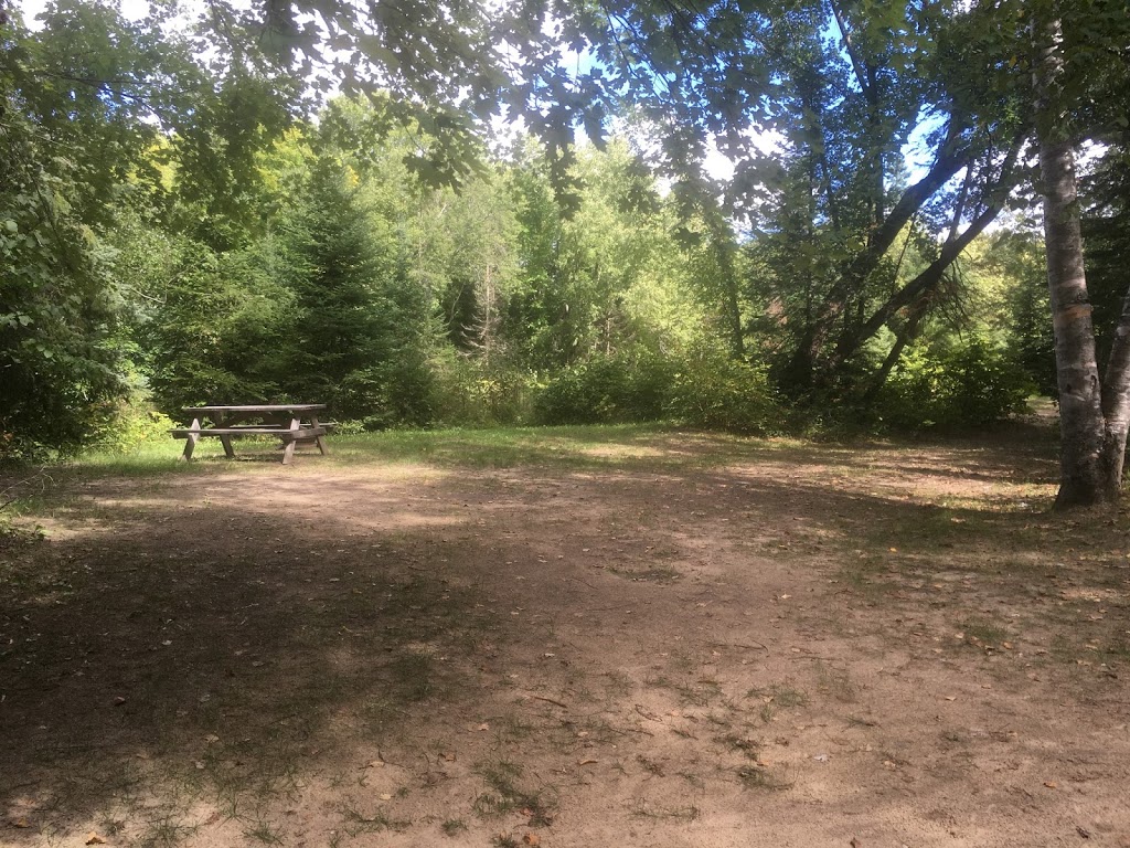 Lagoon Tent and Trailer Park | 100 Lagoon Trailer Park Dr, Huntsville, ON P1H 2J4, Canada | Phone: (705) 789-5011