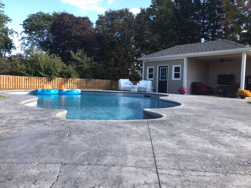 Superior Pools and Construction | 315 Burns St, Strathroy, ON N7G 1G3, Canada | Phone: (226) 374-2667