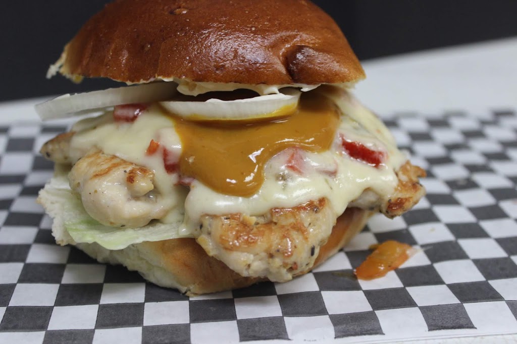 Ontario Grill | 808 Britannia Rd W, Mississauga, ON L5V 0A7, Canada | Phone: (905) 268-6868