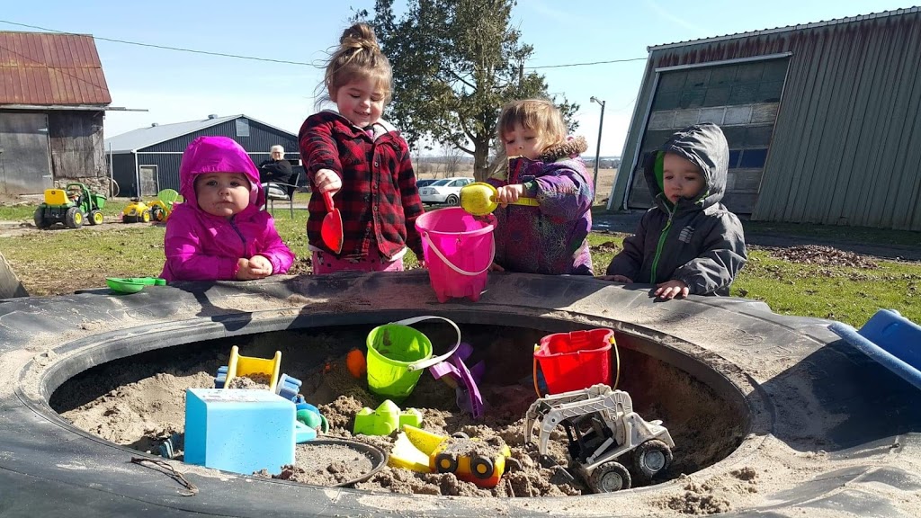 Melissas In-Home Daycare | 20401 Simcoe St, Seagrave, ON L0C 1G0, Canada | Phone: (905) 999-4819