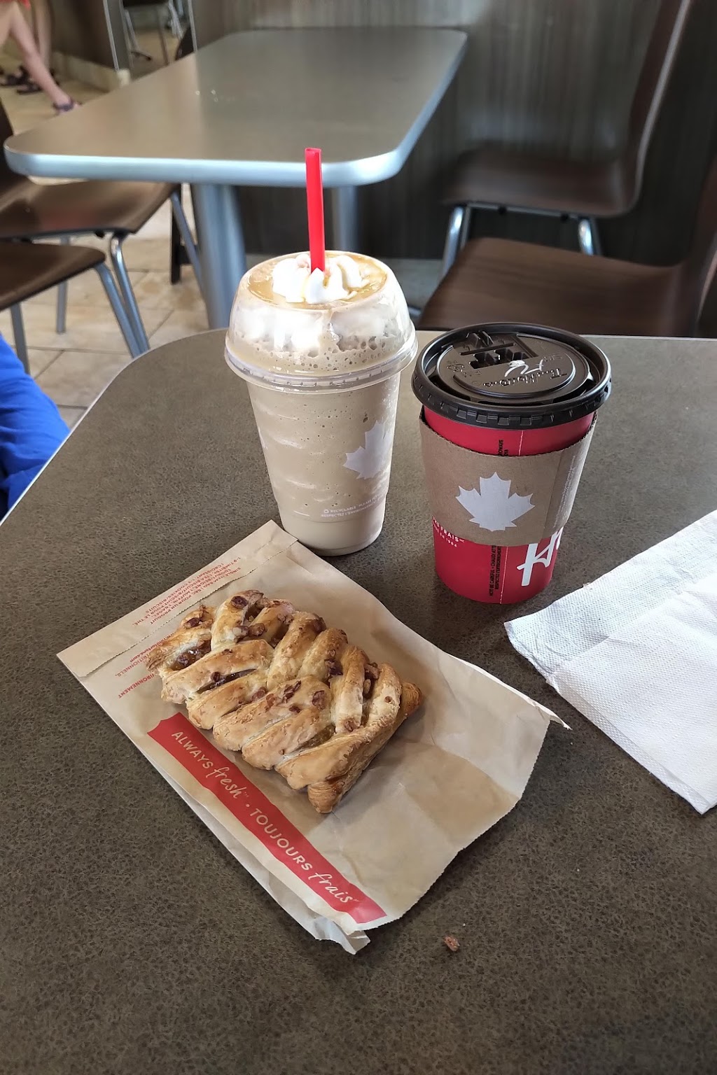 Tim Hortons | 1259 Stittsville Main St, Stittsville, ON K2S 2E4, Canada | Phone: (613) 836-6642