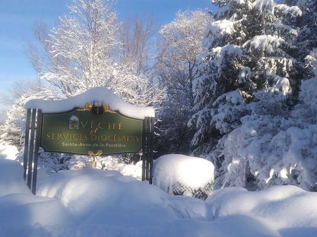 Évêché Sainte-Anne-de-la-Pocatière | 1200 4e Avenue Painchaud, La Pocatière, QC G0R 1Z0, Canada | Phone: (418) 856-1811