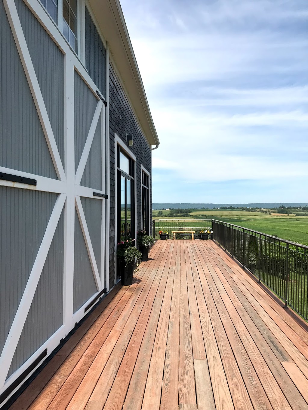 Planters Ridge Winery | 1441 Church St, Port Williams, NS B0P 1T0, Canada | Phone: (902) 542-2711