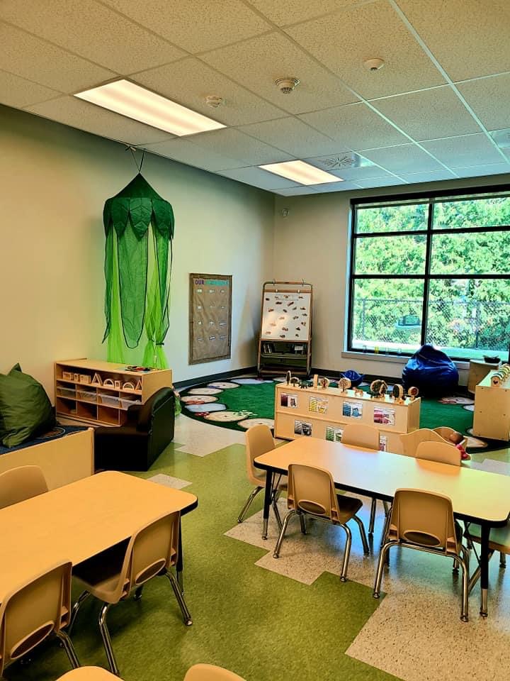 Elm Childrens Centre Inc | 301 Main St, Glencoe, ON N0L 1M0, Canada | Phone: (519) 287-2835
