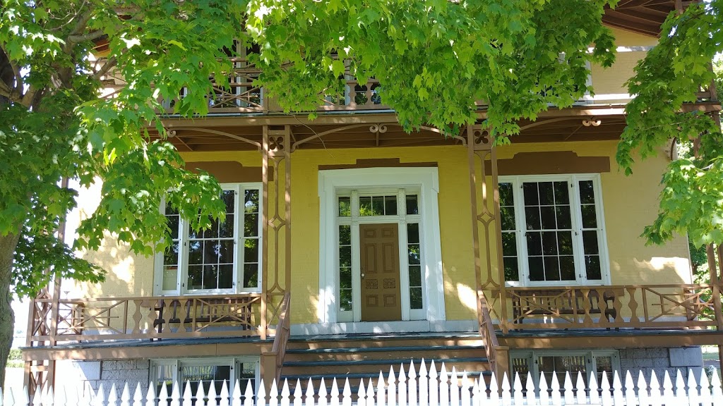 Sackets Harbor Historical Society | 100 W Main St, Sackets Harbor, NY 13685, USA | Phone: (315) 646-1708