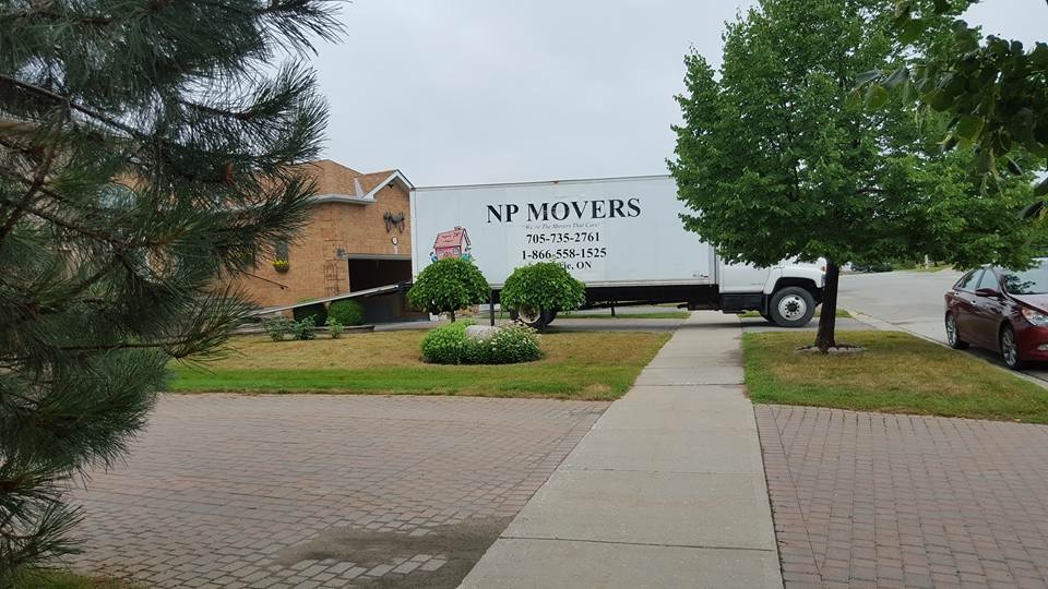 NP Movers | 5 Tamarack Trail, Barrie, ON L4N 9S1, Canada | Phone: (705) 735-2761